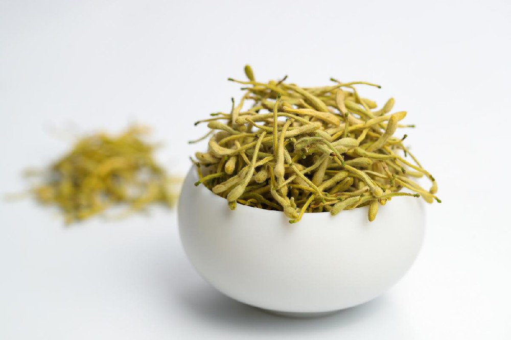 金银花和菊花祛火哪个好？